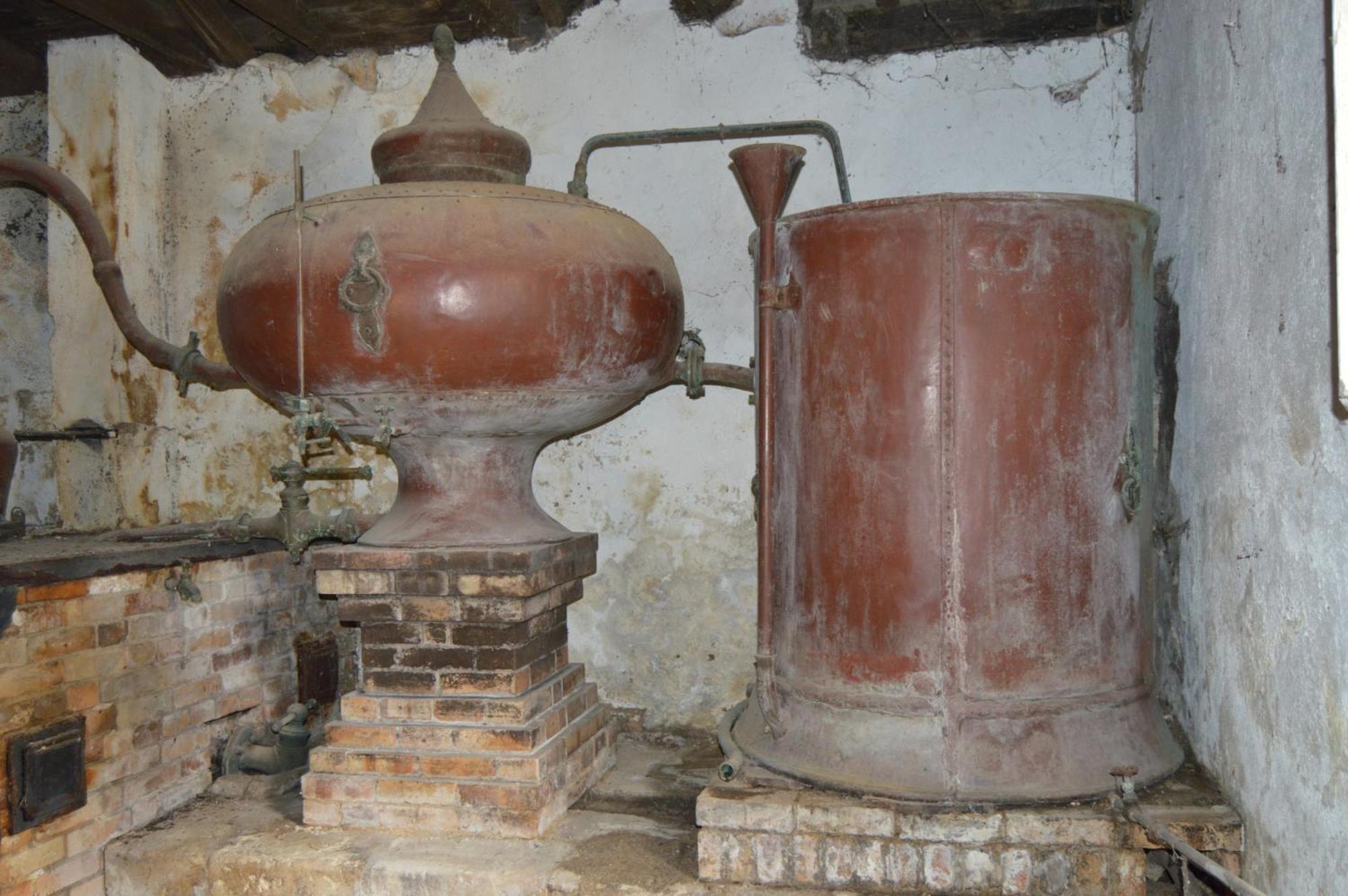 La Vieille Distillerie Le Tâtre Exterior foto